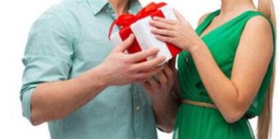 情人節送男朋友什麼禮物比較好 7種禮物最能打動他的心