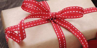 想要送男朋友的禮物特別的 8種禮物選擇隨你挑
