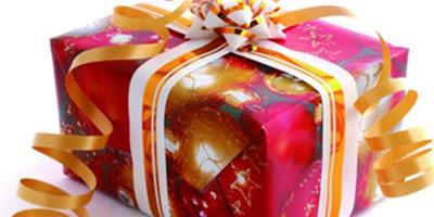 閨蜜生日禮物送什麼好呢 10種禮物讓閨蜜情更深